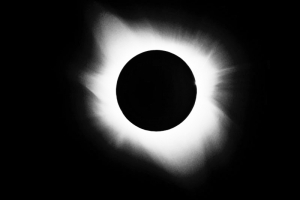 solar-eclipse-best-hi-pass