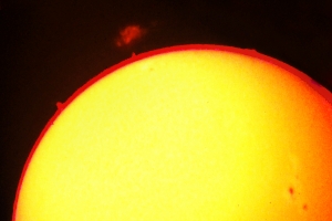 solar-prominence-cme-03mar2011